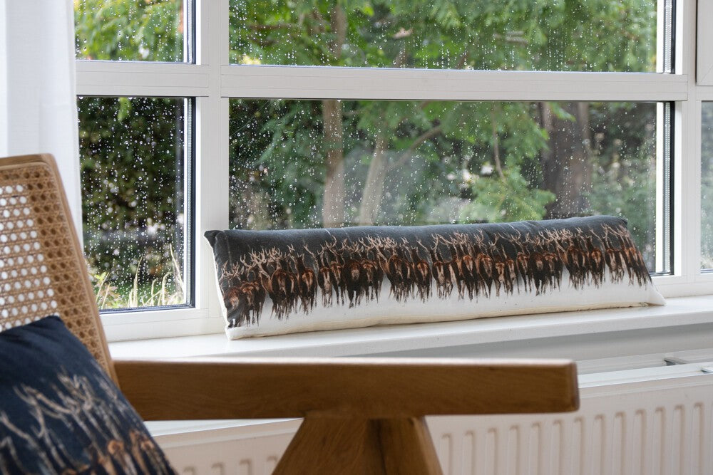 Kanevas Draft Excluder - Deer Running